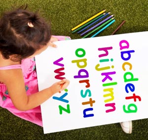 Letter E sound - phonics lesson